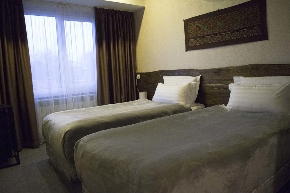 My Hotel Bishkek Exteriör bild